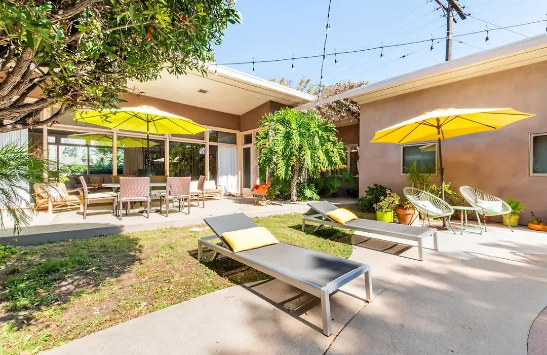 Bixby Beauty 50S Mod Long Beach-1